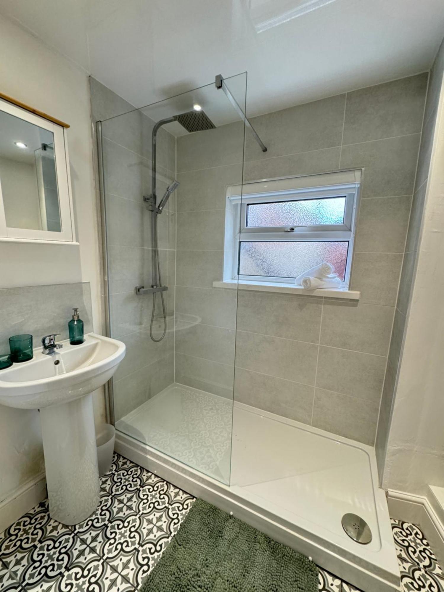 Rockcliffe Retreat, Stylish Coastal Apartment Whitley Bay Buitenkant foto